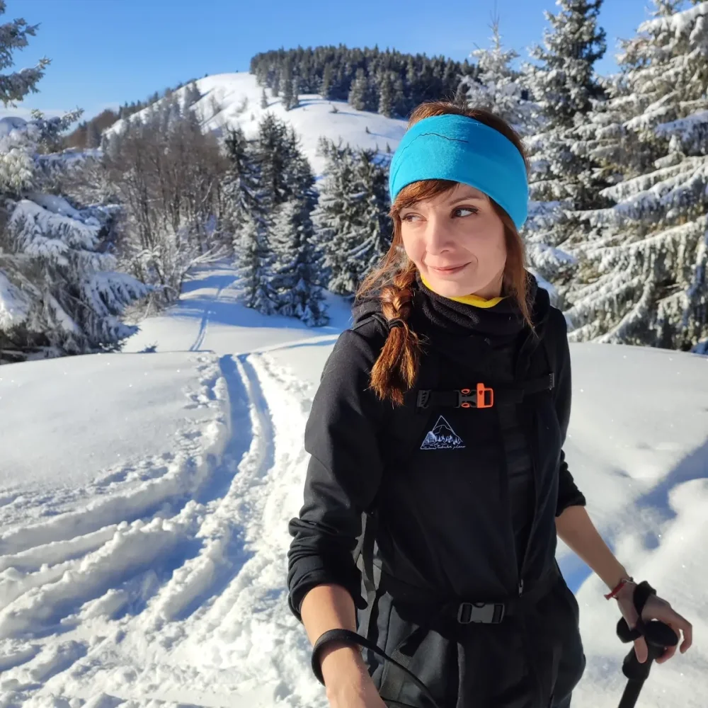 Miška z tímu Ejha, dizajnérka originálnych výšiviek a grafička oblečenia s autorským dizajnom.