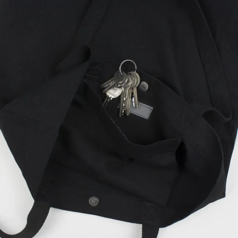 Detail vnútorného vrecka v taške