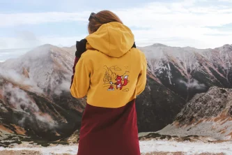 Kompletný sprievodca softshellovými bundami: Všetko, čo potrebuješ vedieť