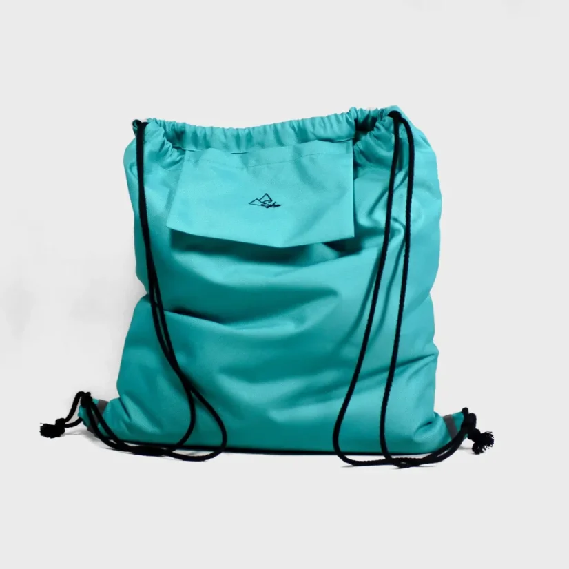 Pohľad na vnútorné vrecko na suchý zips v tyrkysovom vaku