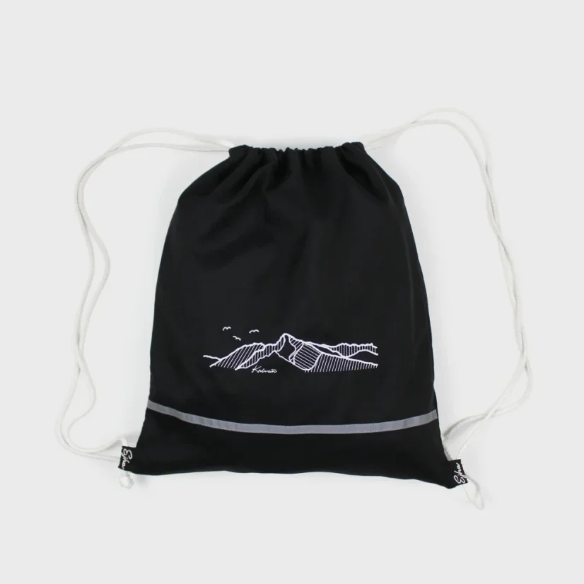 Vak so svietiacou výšivkou hôr | Ejha