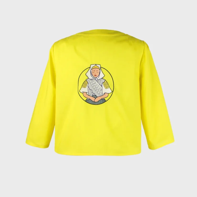 Zadný pohľad na dámske bolerko žlté