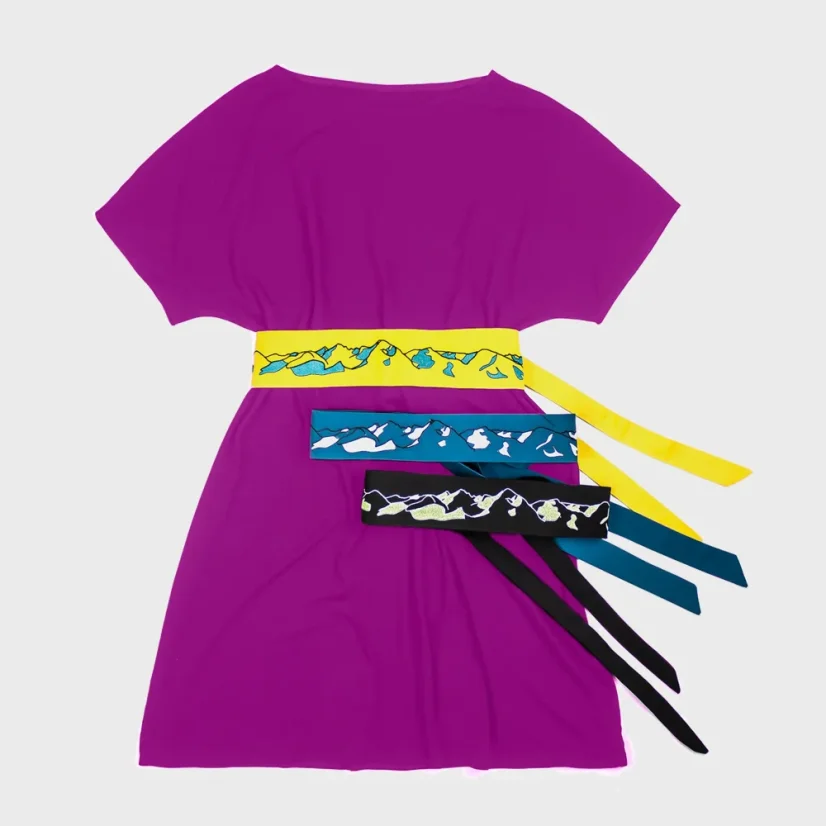 Voľné šaty s vyšívaným opaskom Tatry - fialové